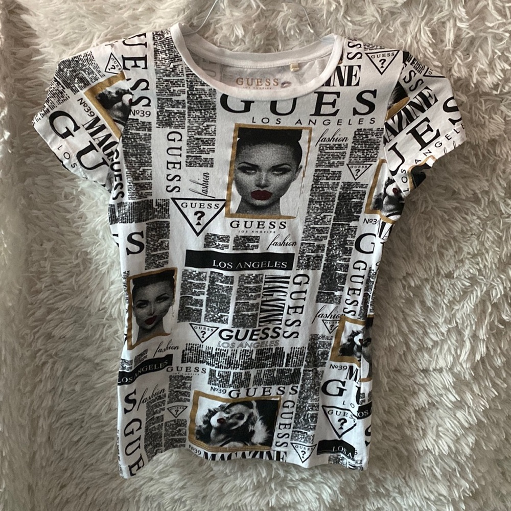 Guess LOGO Women’s Short Sleeve Top
